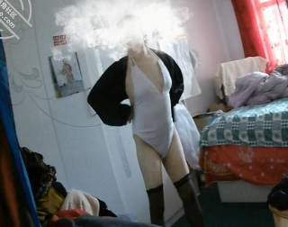 海角社区・观音做莲的看着老妈浑圆的屁股