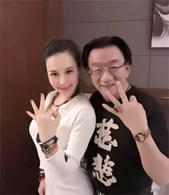 十八线演员@侯耀华徒弟安娜金Q规则事件