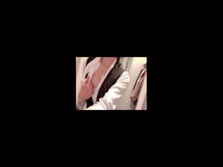 最近很火的一个高铁露出美女P站欲女Naomiii私拍集流出 高铁上偷玩粉穴高潮 差点被发现