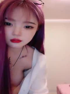 七彩主播 牡丹花 ：极品紫发女神，大尺寸度来了，粉嫩的很啊，超多露逼高清镜头，切勿错过！！。