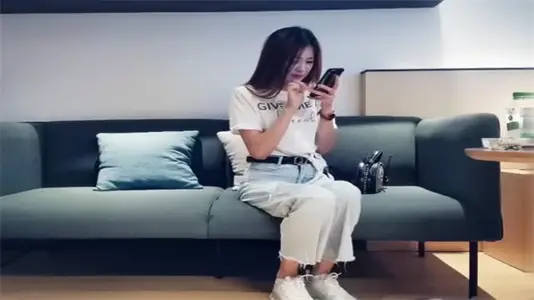 9总全国探花神颜御姐逆天美腿 吃鸡激情对战后深入交流