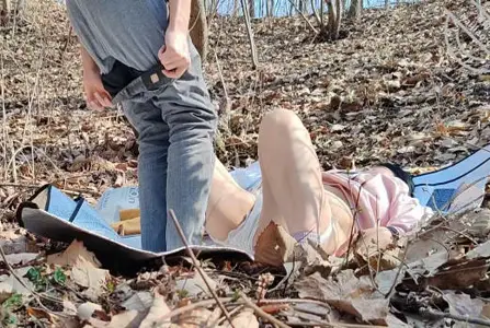 海角社区.在山上和干妈打野战