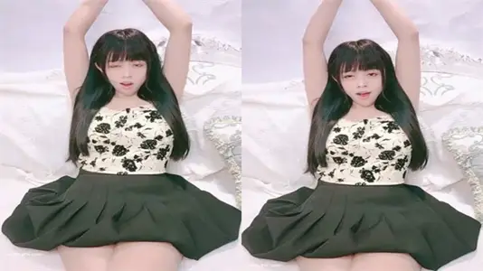 肥臀大奶骚货淫声荡语撩骚互动假屌自慰