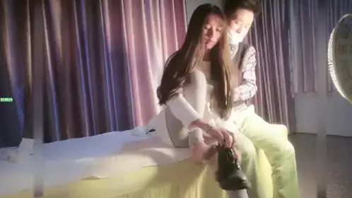 【会所培训师】今日新到女神苏州妹子前凸后翘极品尤物调情啪啪撒尿激情四射全程高能