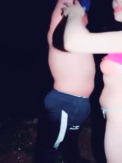 gc第一女探花回归户外勾搭老大爷乡间野战