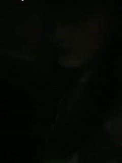 美女大晚上户外直播做爱