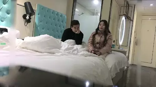 [无码][偷拍][探花]小宝寻花今晚约了两个美乳花臂嫩妹双飞啪啪，双女舌吻舔弄抽插猛操轮流换着操~1