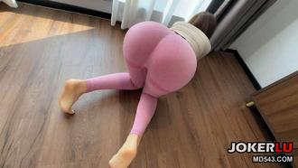 肥臀瑜伽裤的性爱 andmlove