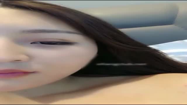 门票挺贵的高颜值网红小美女有点婴儿肥阴毛性感与弯鸡巴炮友啪啪啪直播嗲叫声像个女优对白精彩_HD