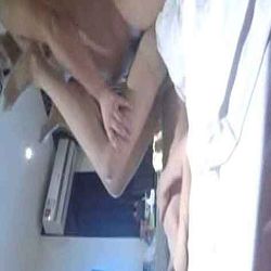 青色开档丝袜美女被爆干最后口爆