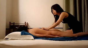 奶香味少女制服诱惑 性感小护士的诱惑  美女主播在线娇喘